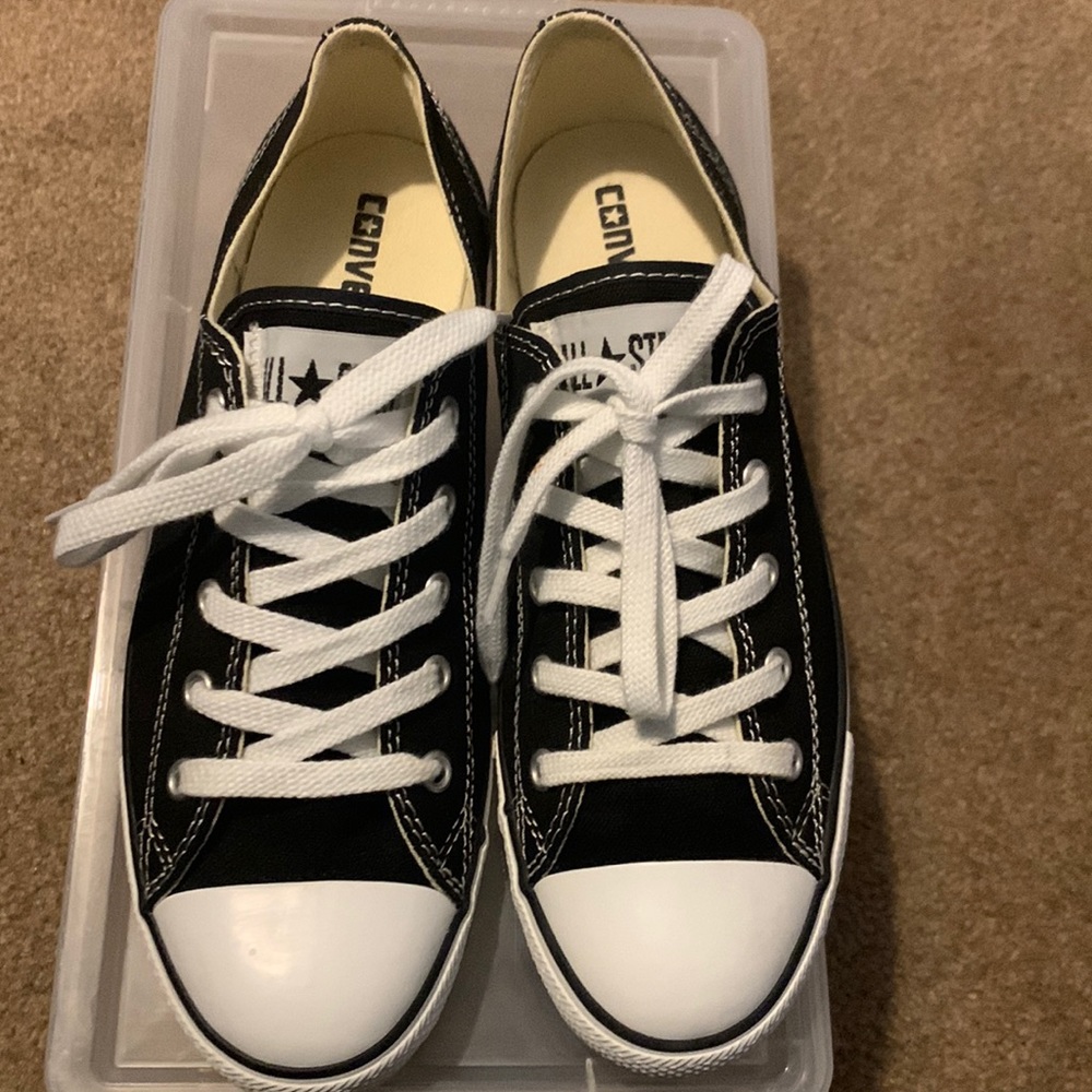 Converse Low Top